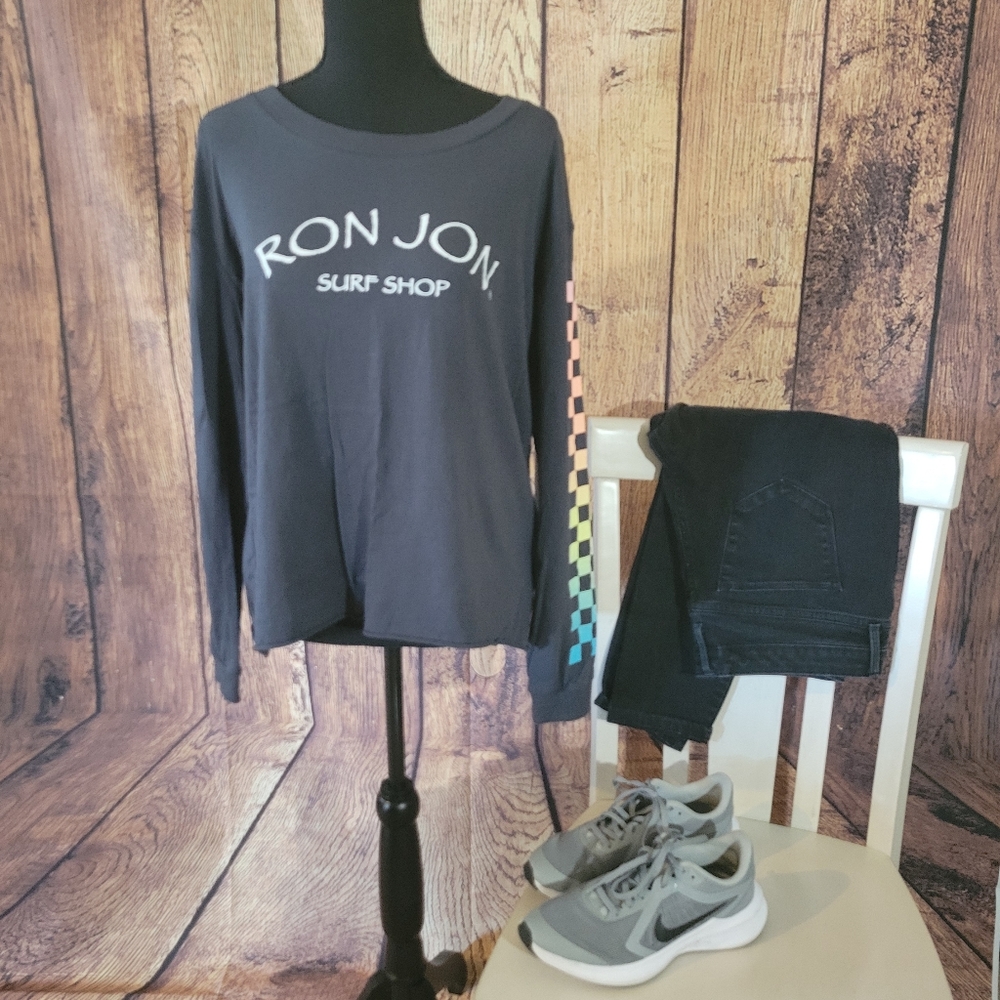 Ron Jon long sleeve t-shirt